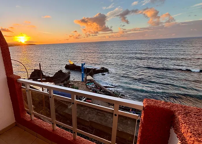Casa De Olas - Ocean Front With Balcony דירה *